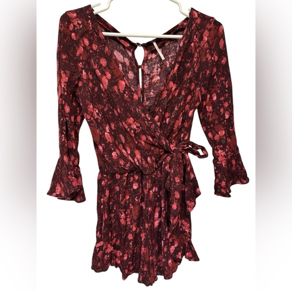 Free People All The Right Ruffles Playsuit Floral Foliage Wrap Shorts Romper - Picture 1 of 12
